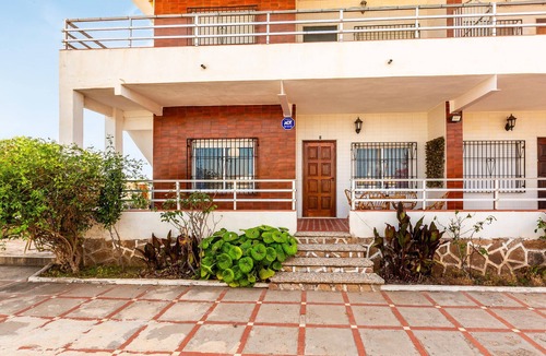 Punta Brava House | 3 bedroom pet friendly home in Los Urrutias