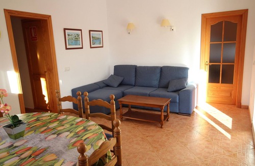 Cap d'Artrutx Villa | 3 Bedrooms Villa with Private Pool & Private Garden. Free Wifi.