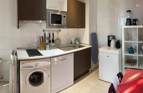 Cotos Apartment | 3 minutes from the Chamartín Station with pool!