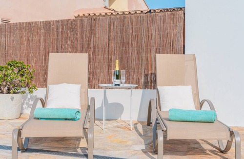 Palmanova House | 300 m² House ∙ 6 bedrooms ∙ 12 guests