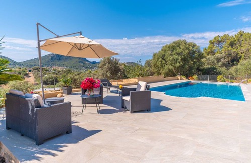 Andraitx Villa | 300 m² Villa ∙ 4 bedrooms ∙ 7 guests