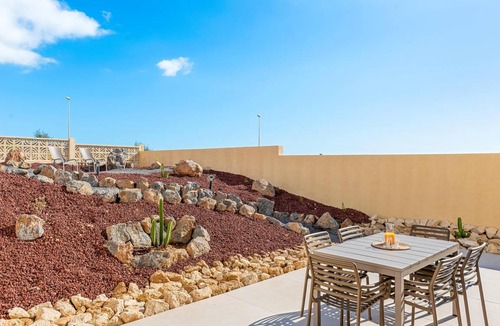 Las Eras Villa | 320 m² Villa ∙ 3 bedrooms ∙ 6 guests