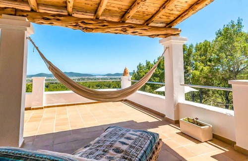 Sant Josep de sa Talaia Villa | 320 m² Villa ∙ 4 bedrooms ∙ 8 guests