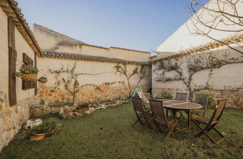 Uruena House | 340 m² House ∙ 5 bedrooms ∙ 14 guests