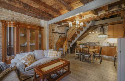 Mambrilla de Castrejon House | 350 m² House ∙ 9 bedrooms ∙ 26 guests