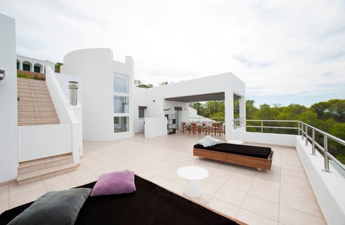 Cala Comte House | 350 m² House ∙ 3 bedrooms ∙ 6 guests