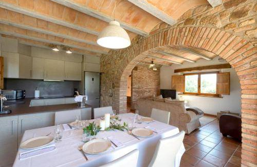 Santa Coloma de Farners House | 350 m² House ∙ 5 bedrooms ∙ 10 guests