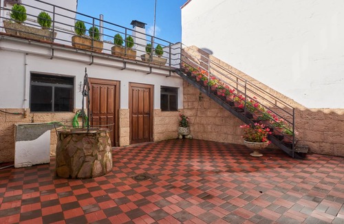 Cimanes del Tejar House | 350 m² House ∙ 6 bedrooms ∙ 12 guests