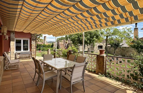 Tera House | 350 m² House ∙ 4 bedrooms ∙ 9 guests