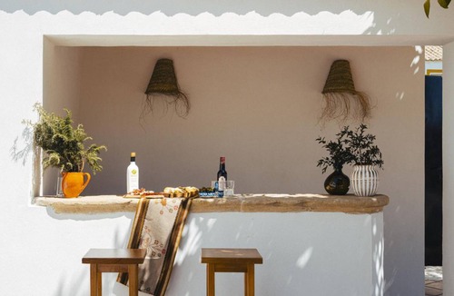 Porcuna Villa | 350 m² Villa ∙ 7 bedrooms ∙ 16 guests
