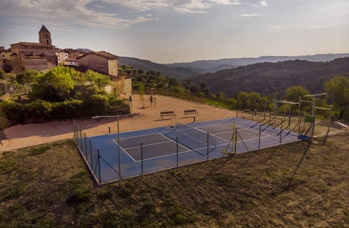 Secastilla House | 360 m² Farmhouse ∙ 5 bedrooms ∙ 10 guests