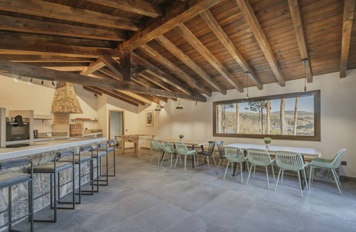 Peguerinos Villa | 360 m² Villa ∙ 10 bedrooms ∙ 23 guests