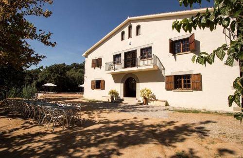 Riells i Viabrea Apartment | 380 m² Apartment ∙ 7 bedrooms ∙ 24 guests