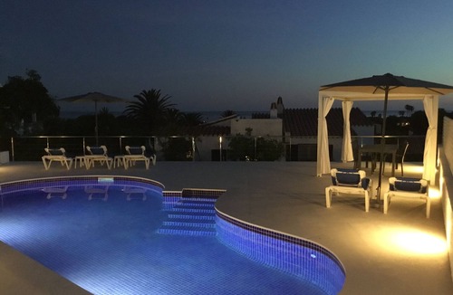 Binibeca House | 3min. Walk to the beach, Villa Bini Perla, sea view, sunny, quiet location