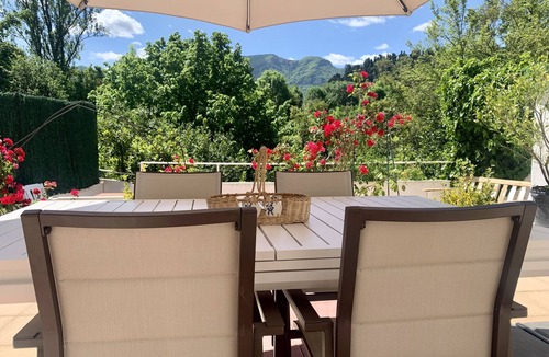 Lezana de Mena Cottage | 4 bedrooms, 2 bathrooms, 80m2 terrace with views, office and children playroom