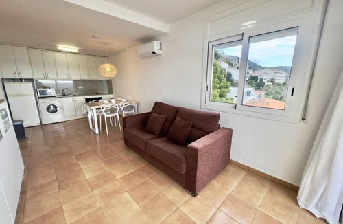 Almadraba-Canyelles Apartment | 40 m² Apartment ∙ 1 bedroom ∙ 4 guests
