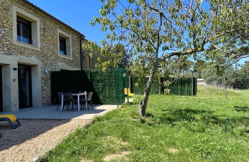 Pals Apartment | 40 m² Apartment ∙ 1 bedroom ∙ 4 guests