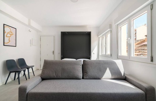 Carabanchel Apartment | 40 m² Apartment ∙ 4 guests