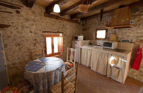 Cuellar House | 40 m² House ∙ 1 bedroom ∙ 2 guests