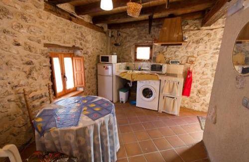 Cuellar House | 40 m² House ∙ 1 bedroom ∙ 2 guests