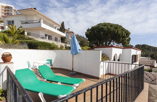 Canyelles House | 40 m² House ∙ 1 bedroom ∙ 3 guests