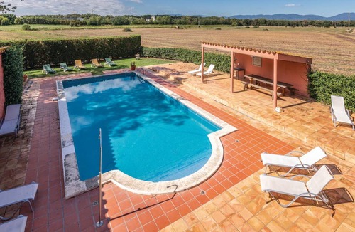 Riudellots de la Selva House | 400 m² House ∙ 6 bedrooms ∙ 15 guests
