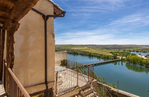 Maderuelo House | 400 m² House ∙ 7 bedrooms ∙ 24 guests