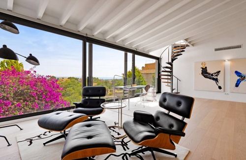 Genova Villa | 406 m² Villa ∙ 4 bedrooms ∙ 8 guests