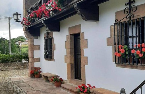 Santillana del Mar Apartment | 42 m² Apartment ∙ 3 guests