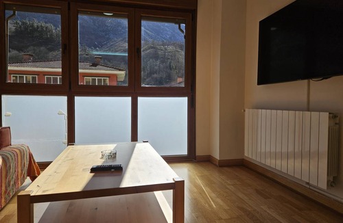 Arenas de Cabrales Apartment | 42 m² Apartment ∙ 2 bedrooms ∙ 6 guests