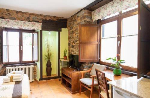 A Pontenova Apartment | 45 m² Apartment ∙ 3 bedrooms ∙ 4 guests