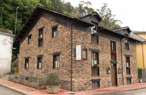A Pontenova Apartment | 45 m² Apartment ∙ 3 bedrooms ∙ 4 guests