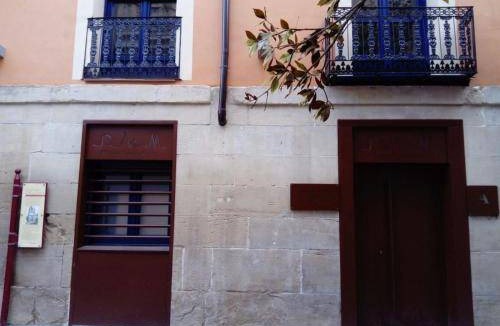 Logrono Historic Centre Hostel | 45 m² Hostel ∙ 14 guests