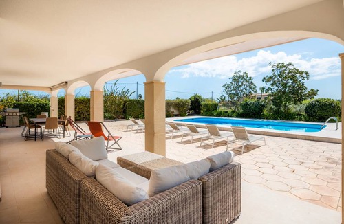 Marratxi Villa | 450 m² Villa ∙ 4 bedrooms ∙ 8 guests