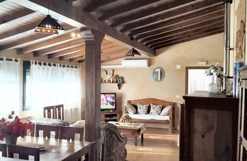 Jerte Villa | 450 m² Villa ∙ 5 bedrooms ∙ 10 guests