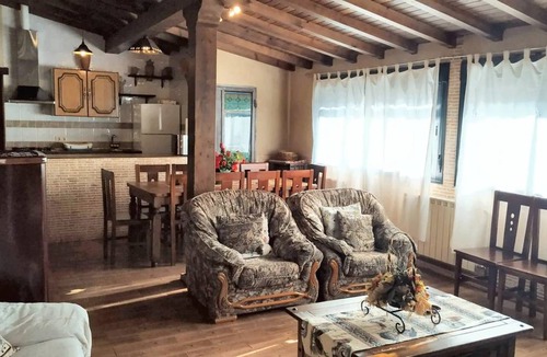Jerte Villa | 450 m² Villa ∙ 5 bedrooms ∙ 10 guests