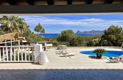 Cala Comte Villa | 5* villa. Superb sea view. Heated swimming pool. Beach 15 mins walk.