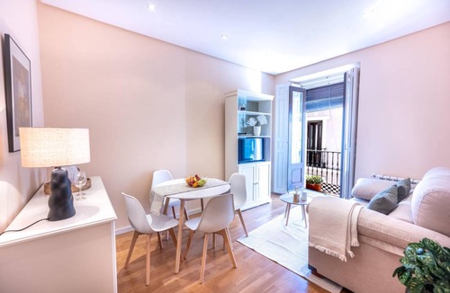 Malasana Apartment | 50 m² Apartment ∙ 1 bedroom ∙ 3 guests