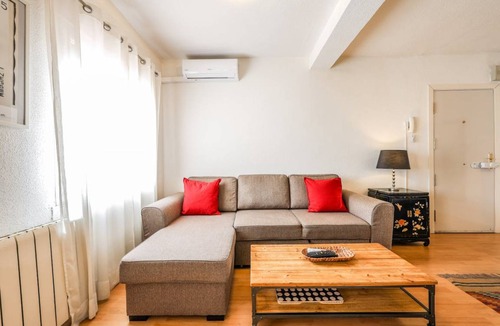 Ventas Apartment | 50 m² Apartment ∙ 2 bedrooms ∙ 6 guests