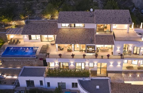 Begur House | 503 m² House ∙ 5 bedrooms ∙ 12 guests