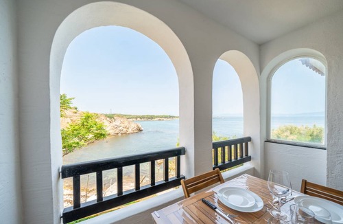 L'Escala Apartment | 53 m² Apartment ∙ 2 bedrooms ∙ 6 guests
