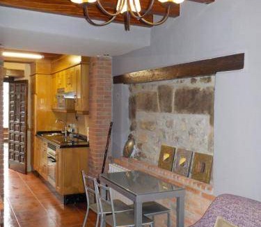 Rozagas House | 55 m² House ∙ 2 bedrooms ∙ 3 guests