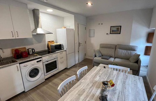 Soto de Cangas Apartment | 57 m² Apartment ∙ 2 bedrooms ∙ 5 guests