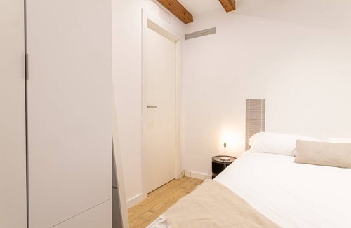 El Poble-sec Resort | 60 m² Private room ∙ 1 bedroom ∙ 2 guests
