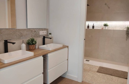 Sabadell Apartment | 62 m² Apartment ∙ 1 bedroom ∙ 2 guests