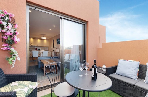 Granadilla de Abona Apartment | 65 m² Apartment ∙ 1 bedroom ∙ 4 guests