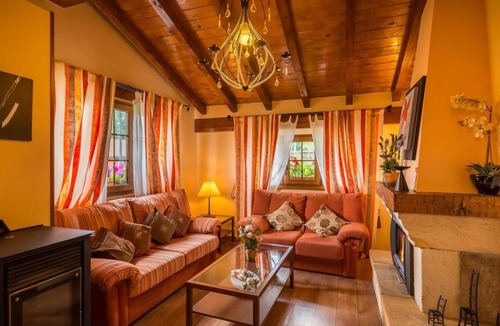 Fontibre House | 65 m² House ∙ 2 bedrooms ∙ 5 guests