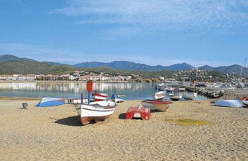 Llanca Apartment | 70 m² Apartment ∙ 3 bedrooms ∙ 5 guests