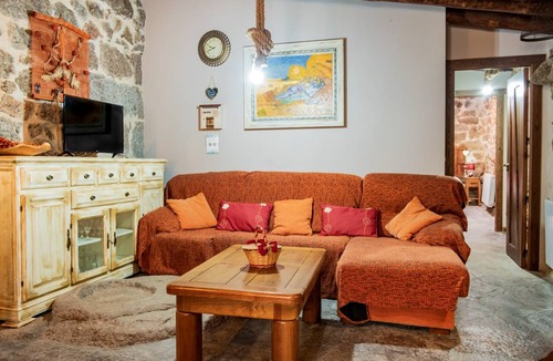 Villar de Corneja House | 70 m² House ∙ 2 bedrooms ∙ 4 guests