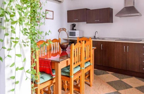 Martos House | 70 m² House ∙ 3 bedrooms ∙ 8 guests
